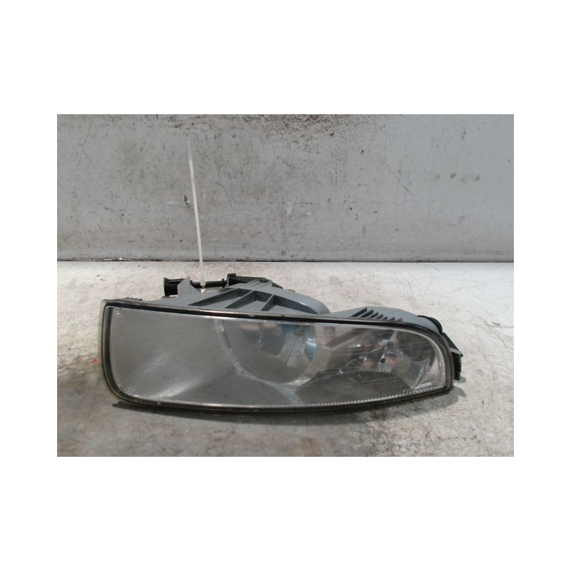 PHARE ANTIBROUILLARD AVANT GAUCHE SKODA SUPERB