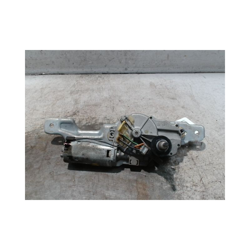 MOTEUR ESSUIE-GLACE ARRIERE VOLKSWAGEN GOLF III 92-97