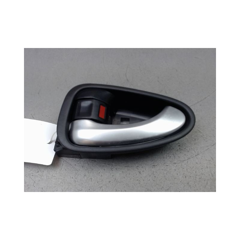 POIGNEE INTERIEURE PORTE ARRIERE GAUCHE TOYOTA AVENSIS BREAK III Phase 2 2012-...