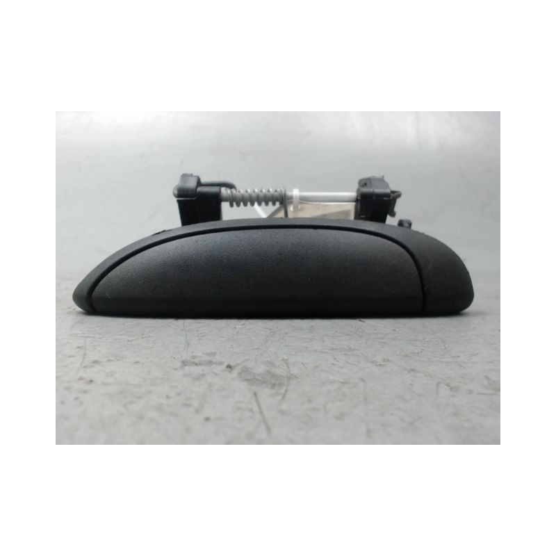 POIGNEE EXTERIEURE PORTE AVANT GAUCHE DACIA LOGAN MCV 2007-