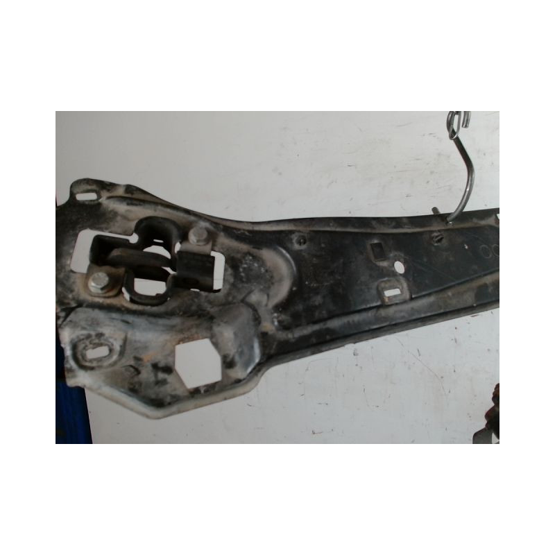 TRAVERSE SUPERIEURE ARMATURE AVANT MERCEDES CLASSE C COUPE SPORT 2004-