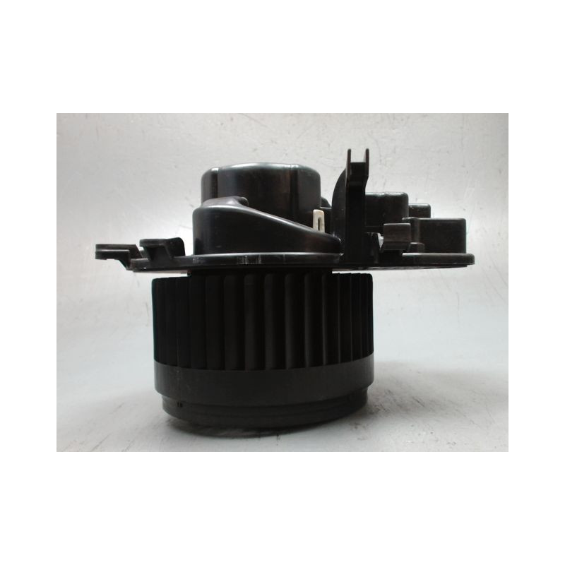 MOTEUR VENTILATEUR CHAUFFAGE MERCEDES CLASSE C COUPE SPORT 2004-