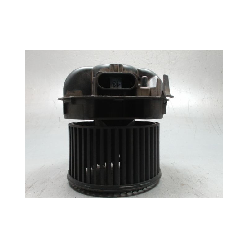 MOTEUR VENTILATEUR CHAUFFAGE PEUGEOT 107 5P