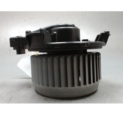 MOTEUR VENTILATEUR CHAUFFAGE