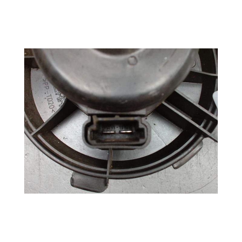 MOTEUR VENTILATEUR CHAUFFAGE CITROEN XSARA PICASSO