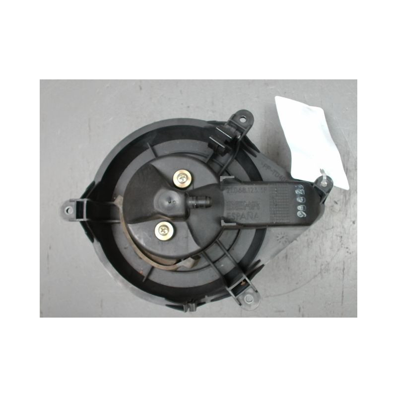 MOTEUR VENTILATEUR CHAUFFAGE CITROEN XSARA -2000