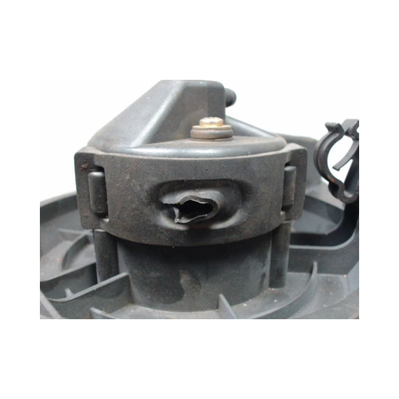 MOTEUR VENTILATEUR CHAUFFAGE CITROEN XSARA -2000