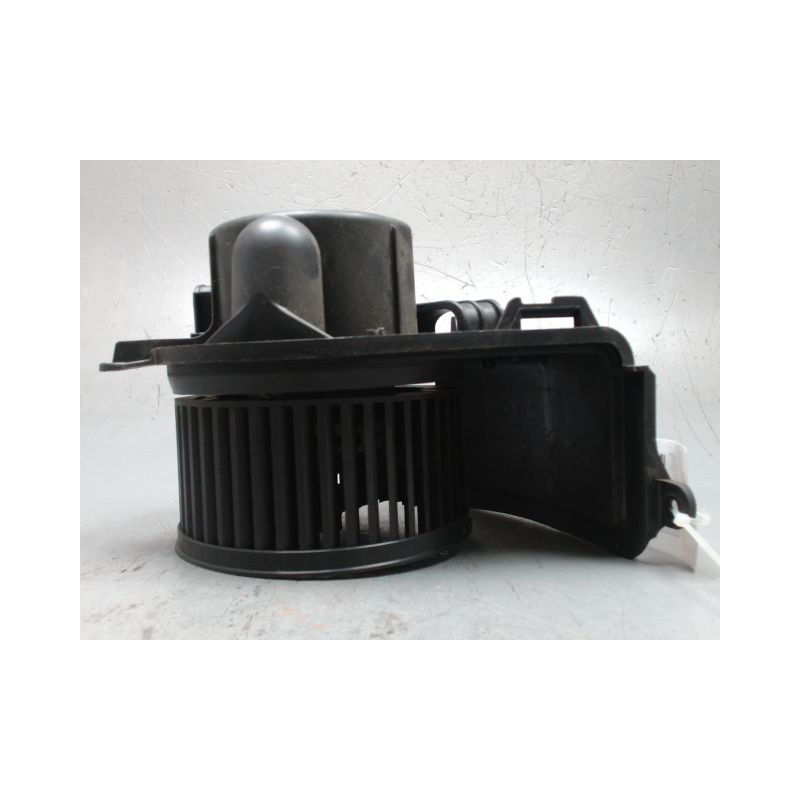 MOTEUR VENTILATEUR CHAUFFAGE RENAULT CLIO II PH.2 01-06