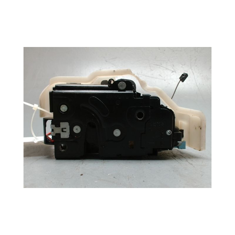 SYSTEME CONDAMNATION ARRIERE GAUCHE VOLKSWAGEN GOLF V 2003-2009