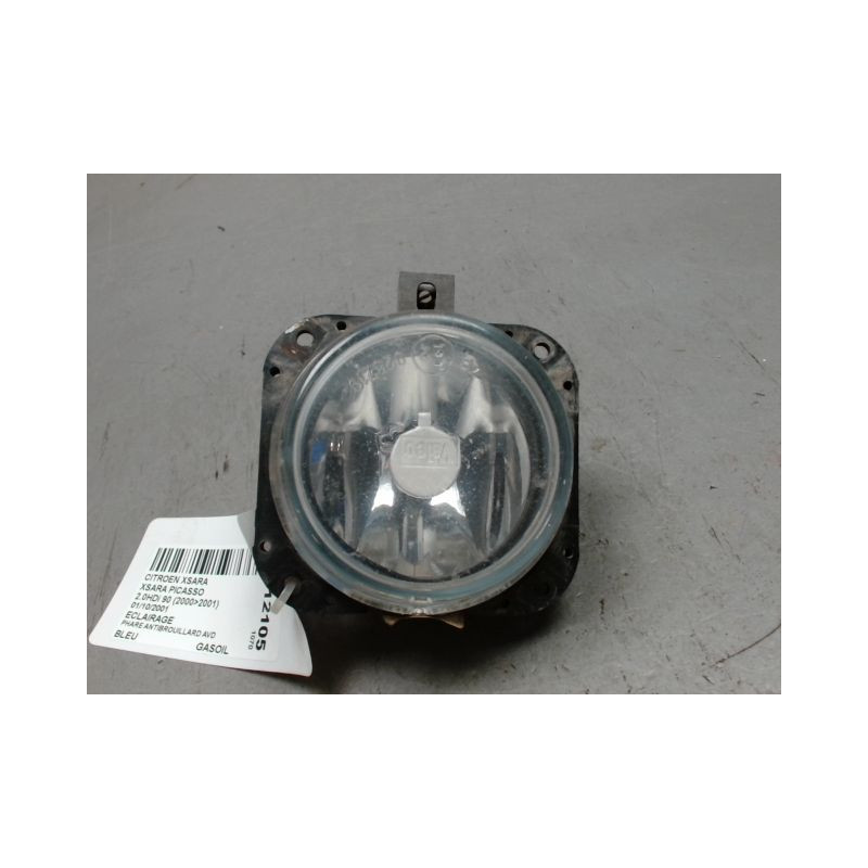 PHARE ANTIBROUILLARD AVANT DROIT CITROEN XSARA PICASSO