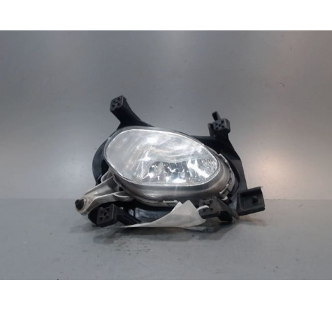 PHARE ANTIBROUILLARD AVD