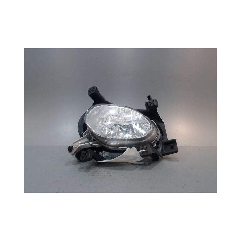 PHARE ANTIBROUILLARD AVANT DROIT KIA CEE-D