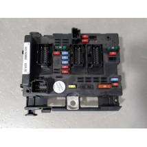 BOITE A FUSIBLES PEUGEOT 206 + 2009-2013