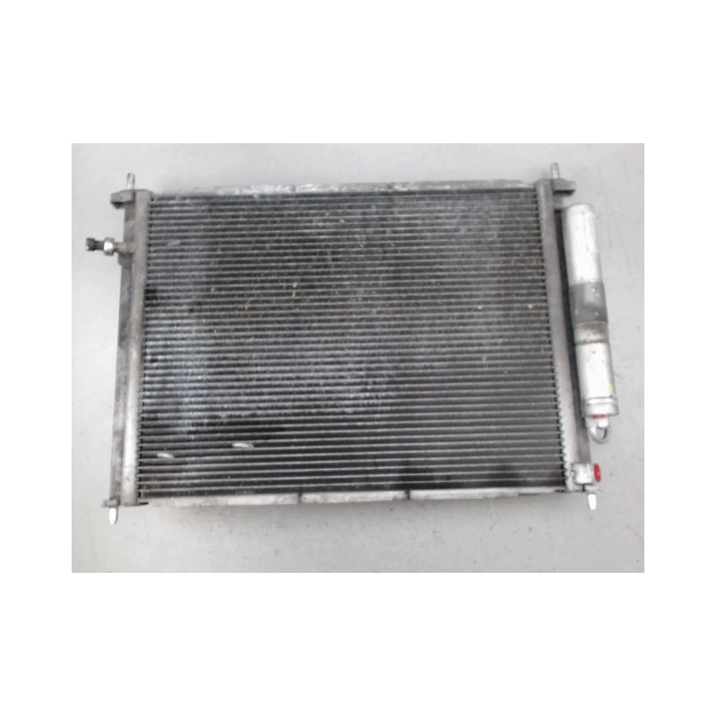 RADIATEUR / CONDENSEUR CLIM RENAULT CLIO