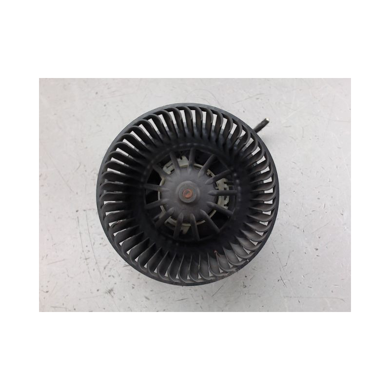 MOTEUR VENTILATEUR CHAUFFAGE DACIA LOGAN