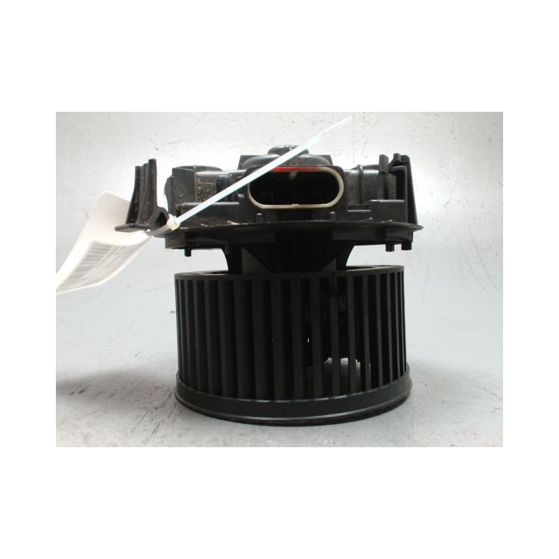 MOTEUR VENTILATEUR CHAUFFAGE NISSAN NOTE