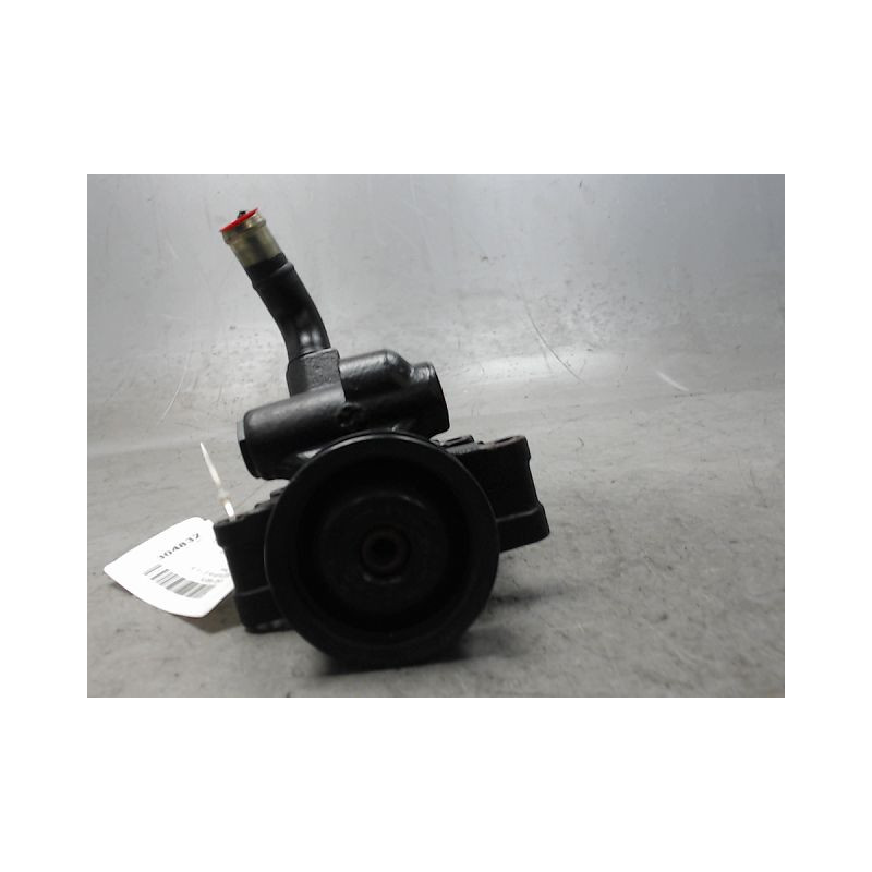 POMPE DIRECTION ASSISTEE FORD FIESTA 02 -05