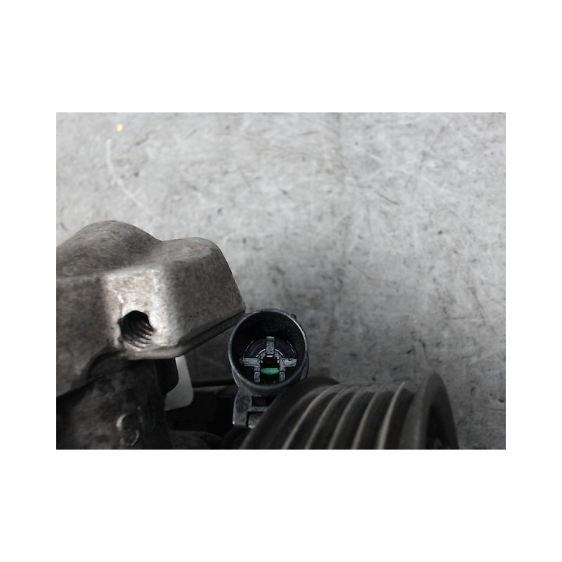 COMPRESSEUR AIR CONDITIONNE SSANGYONG KYRON 2005-