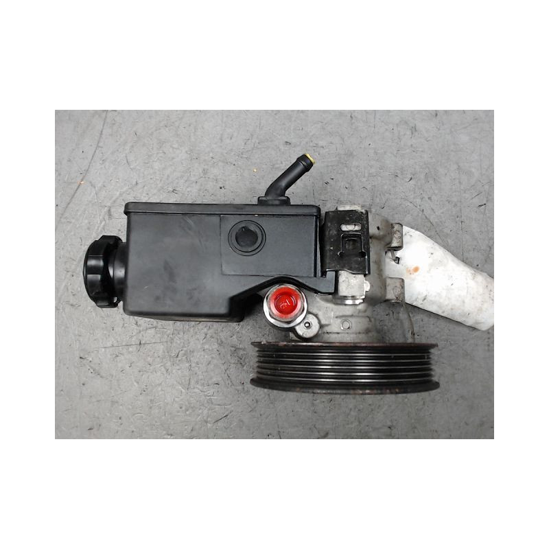 POMPE DIRECTION ASSISTEE SSANGYONG KYRON 2005-