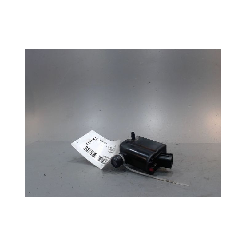 POMPE LAVE-GLACE AVANT KIA CEE-D
