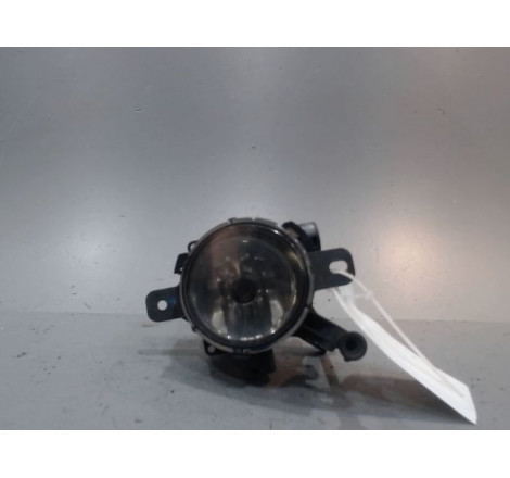 PHARE ANTIBROUILLARD AVD