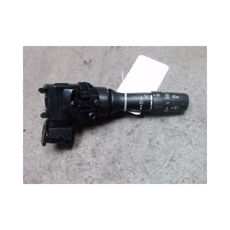 COMMANDE ESSUIE GLACE TOYOTA VERSO 2010-