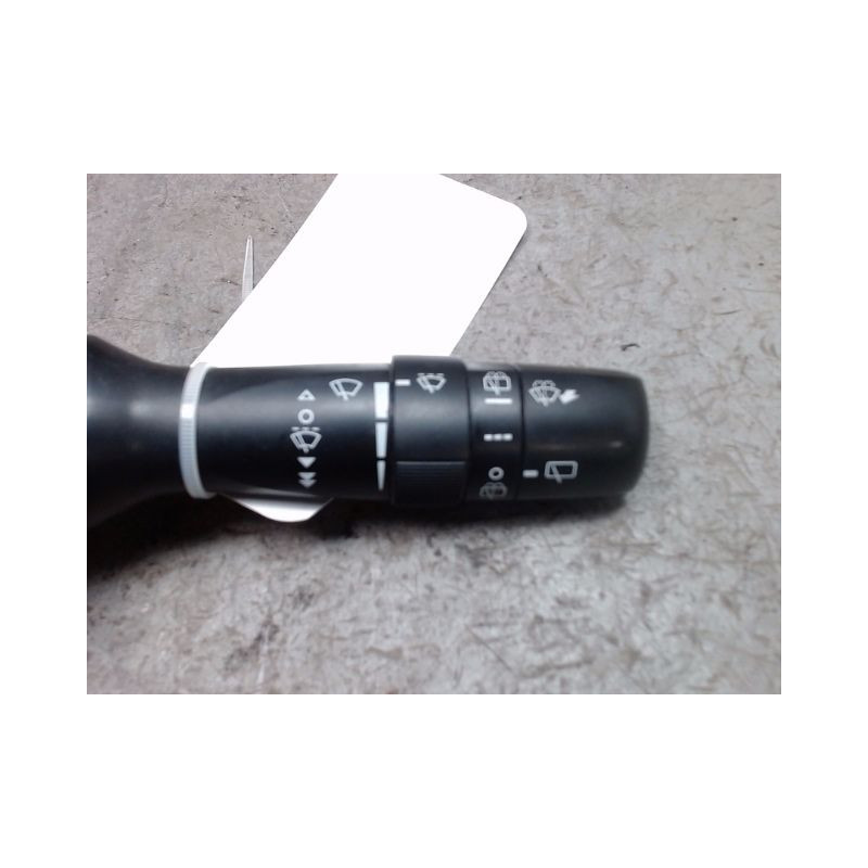 COMMANDE ESSUIE GLACE TOYOTA VERSO 2010-