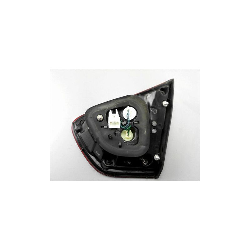 FEU ARRIERE INTERIEUR GAUCHE KIA RIO III 2011-