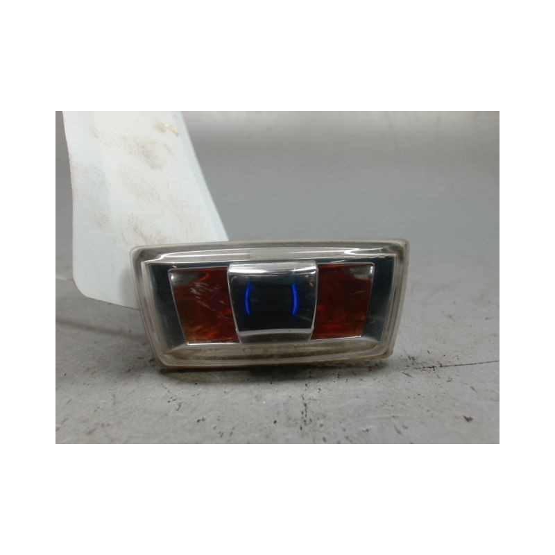 REPETITEUR AILE DROIT OPEL CORSA 06-09