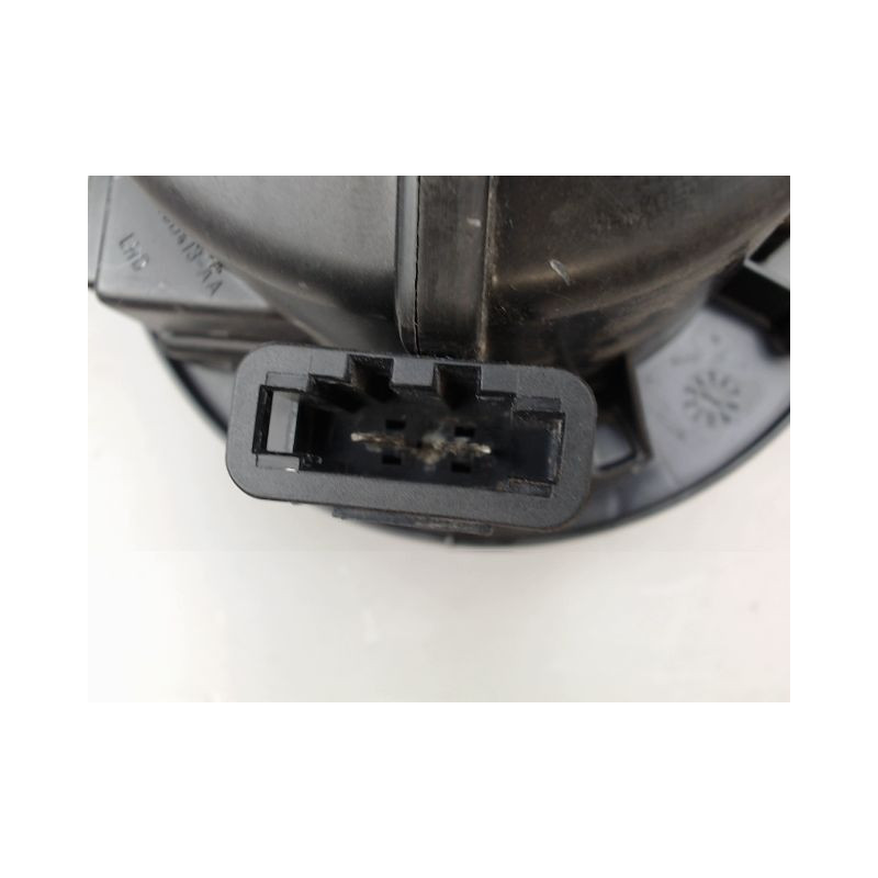 MOTEUR VENTILATEUR CHAUFFAGE VOLVO XC60