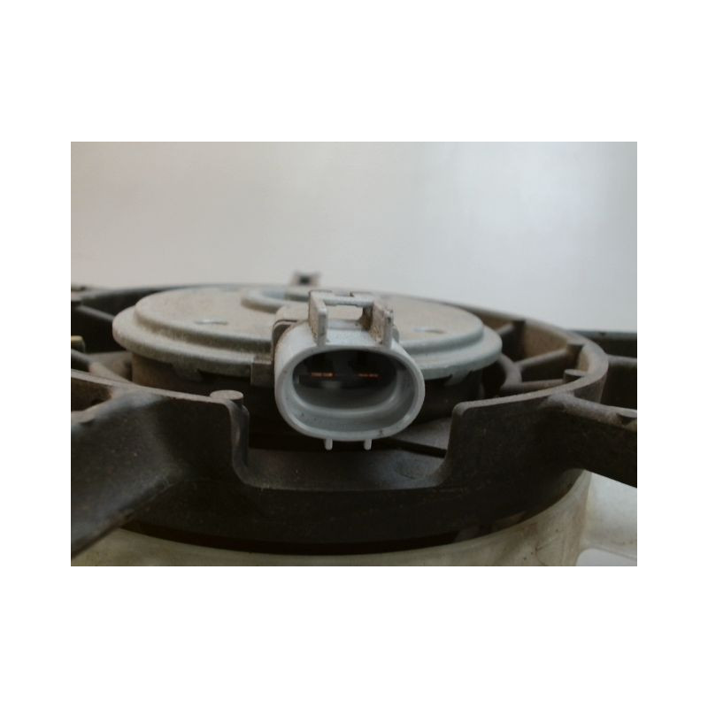 MOTEUR VENTILATEUR RADIATEUR TOYOTA YARIS