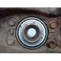 PIVOT AVANT GAUCHE NISSAN NAVARA
