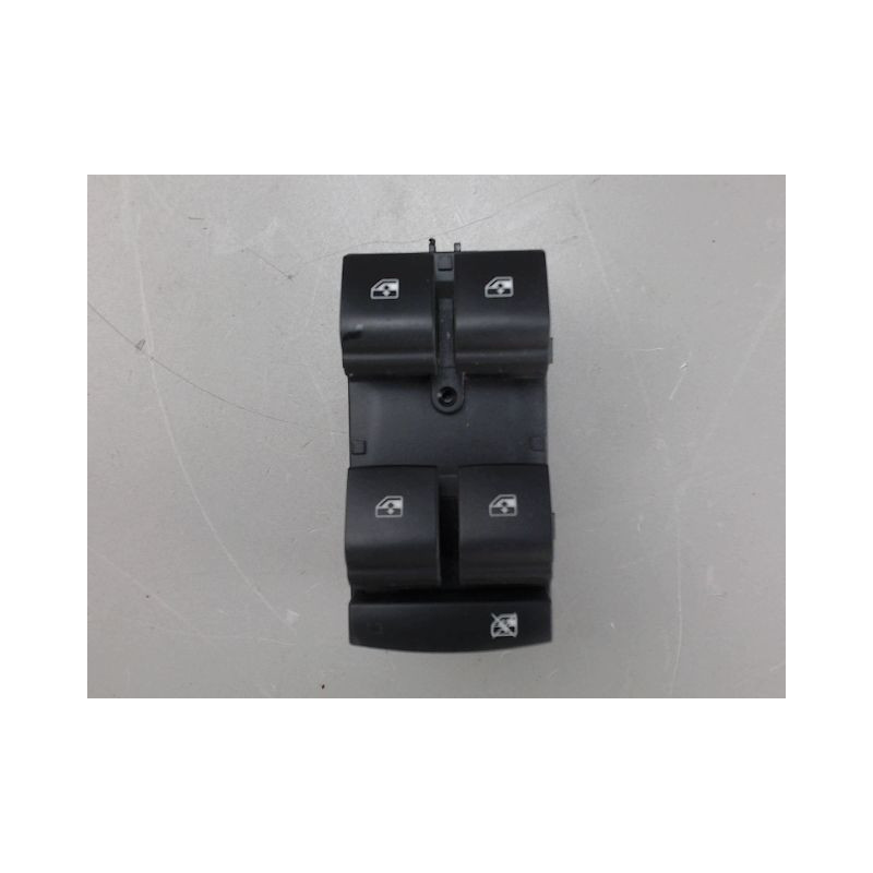 COMMANDE LEVE-GLACE PORTE AVG CHEVROLET ORLANDO
