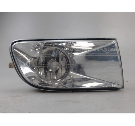 PHARE ANTIBROUILLARD AVD