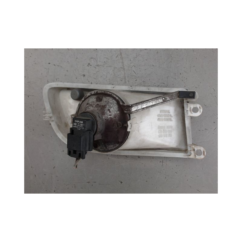 PHARE ANTIBROUILLARD AVANT GAUCHE SKODA OCTAVIA