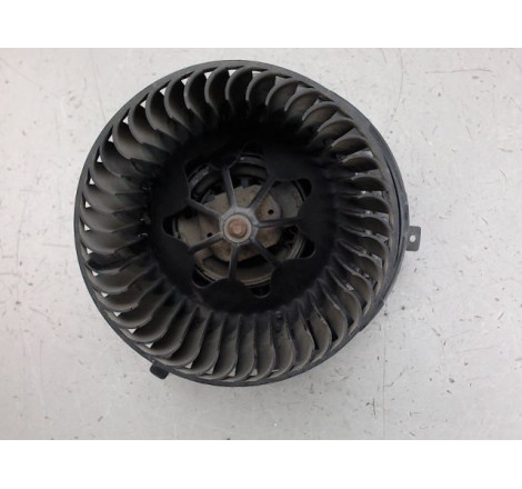 MOTEUR VENTILATEUR CHAUFFAGE