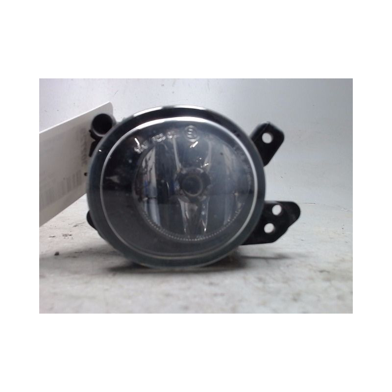 PHARE ANTIBROUILLARD AVANT GAUCHE MERCEDES CLASSE B 05-08