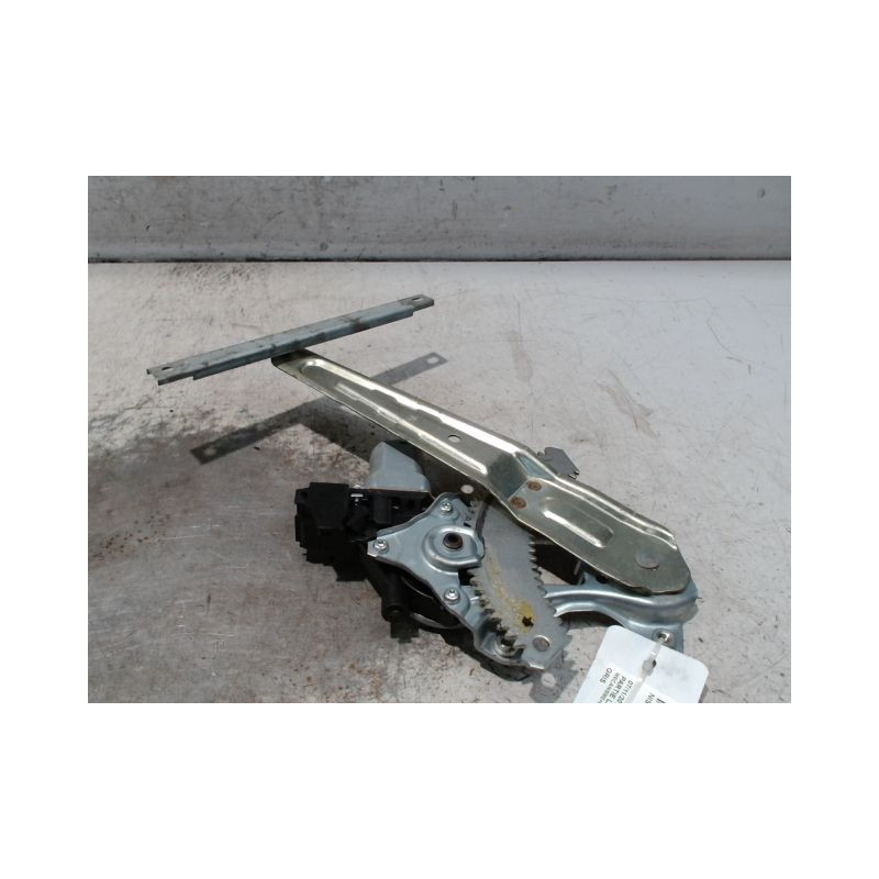MECANISME+MOTEUR LEVE-GLACE ARRIERE DROIT NISSAN JUKE