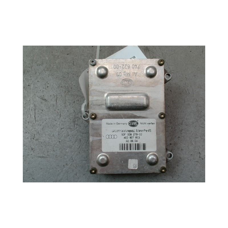 BOITIER XENON PHARE GAUCHE AUDI A8 2002-2007