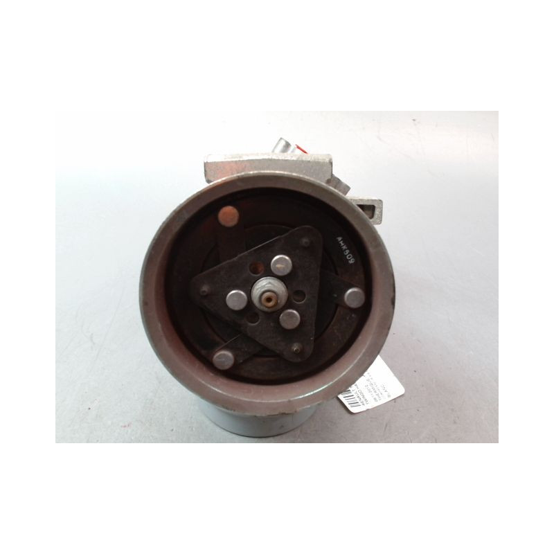 COMPRESSEUR AIR CONDITIONNE RENAULT TWINGO II Phase 2 2011-2014