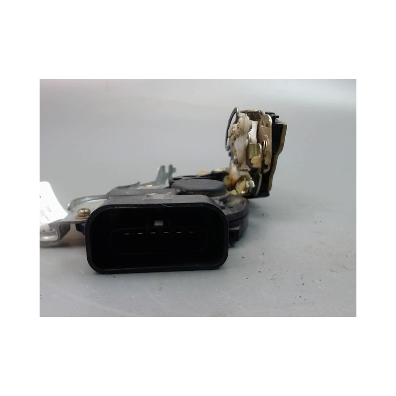 SYSTEME CONDAMNATION AVANT GAUCHE TOYOTA RAV4 2000-