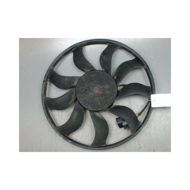 MOTEUR VENTILATEUR RADIATEUR VOLKSWAGEN TOUAREG