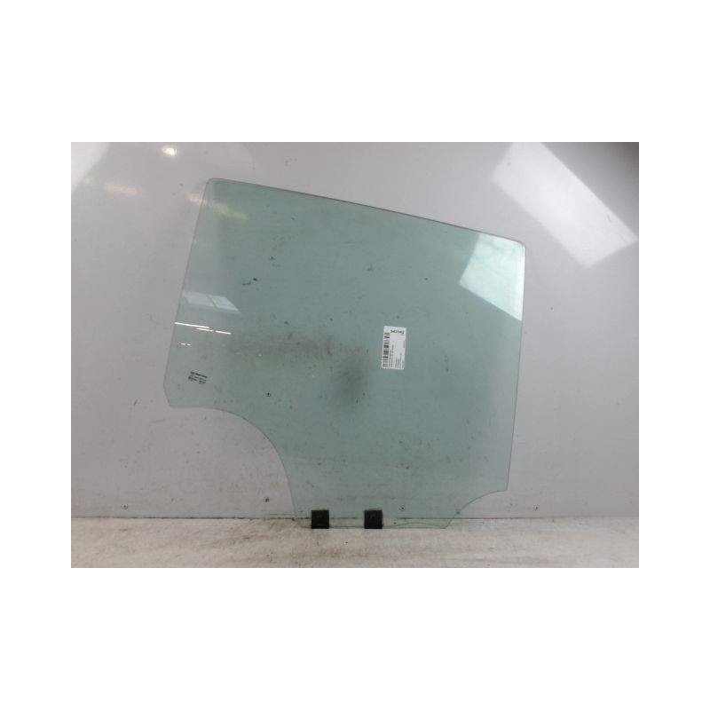 GLACE PORTE ARD DACIA SANDERO 2008-