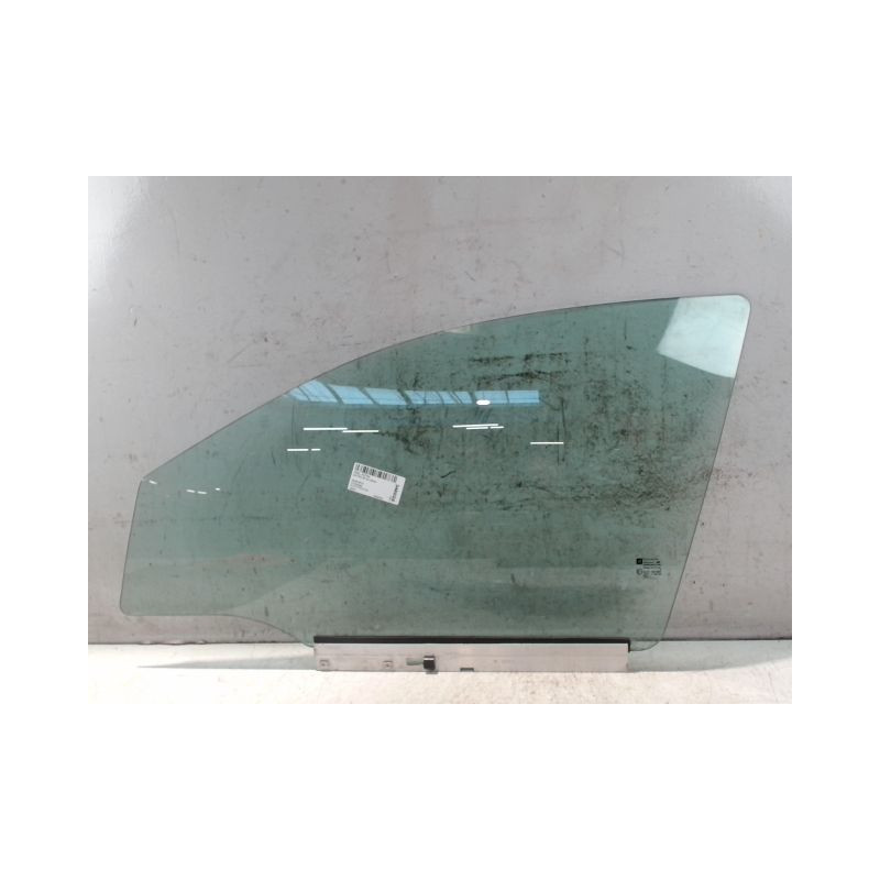GLACE PORTE AVG OPEL ASTRA 2004-
