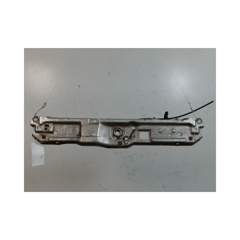 TRAVERSE SUPERIEURE ARMATURE AVANT OPEL CORSA