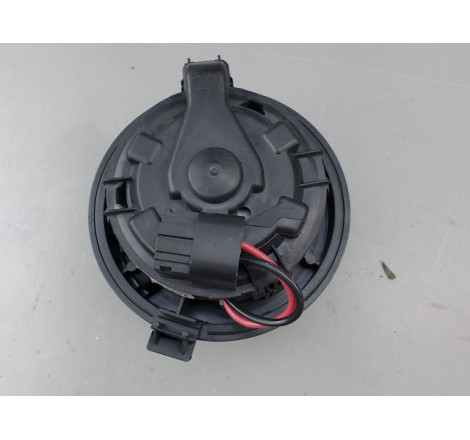 MOTEUR VENTILATEUR CHAUFFAGE