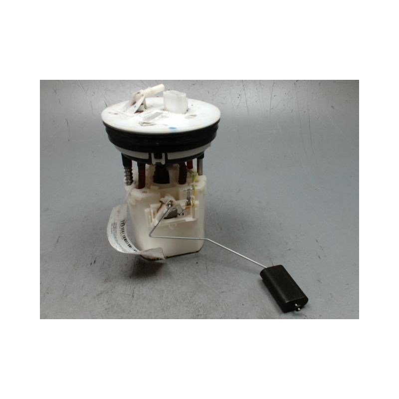 POMPE CARBURANT IMMERGEE FORD FIESTA
