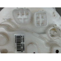 POMPE CARBURANT IMMERGEE TOYOTA YARIS CRO
