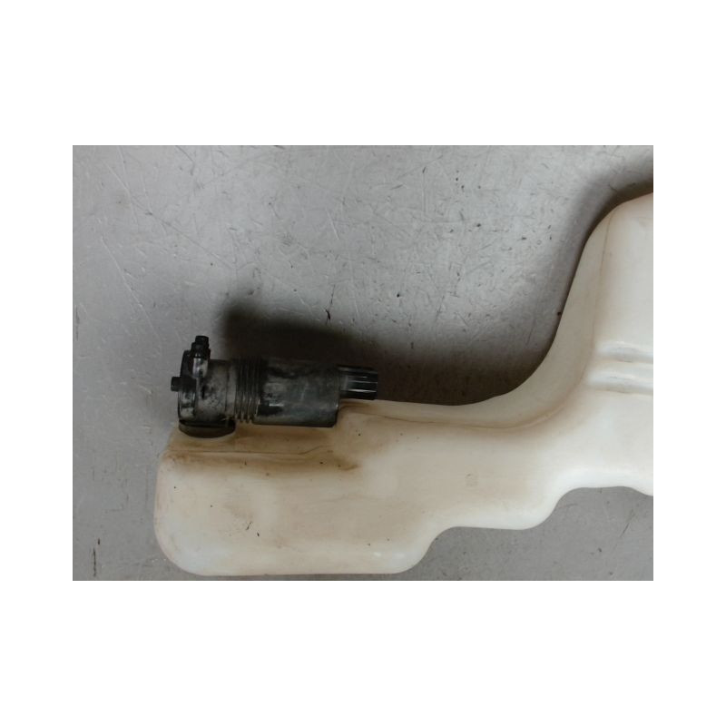RESERVOIR LAVE-GLACE AVANT FORD FIESTA 2008-