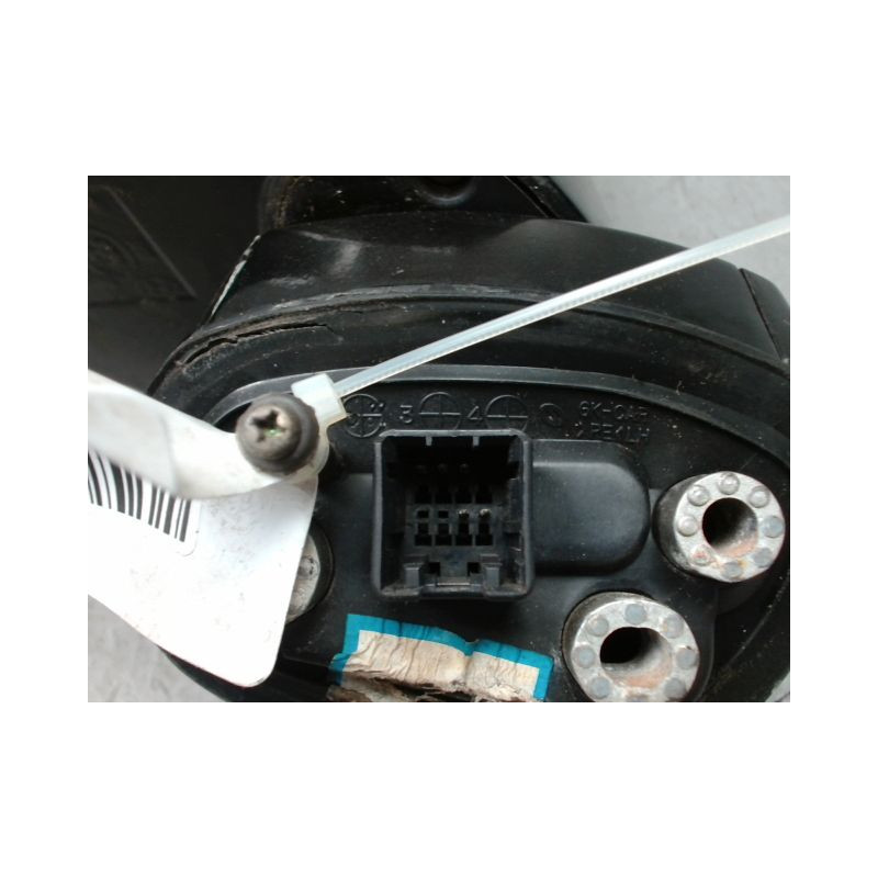 RETROVISEUR EXTERIEUR ELECTRIQUE GAUCHE HYUNDAI COUPE II -02